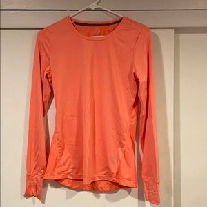 Running lone sleeve top